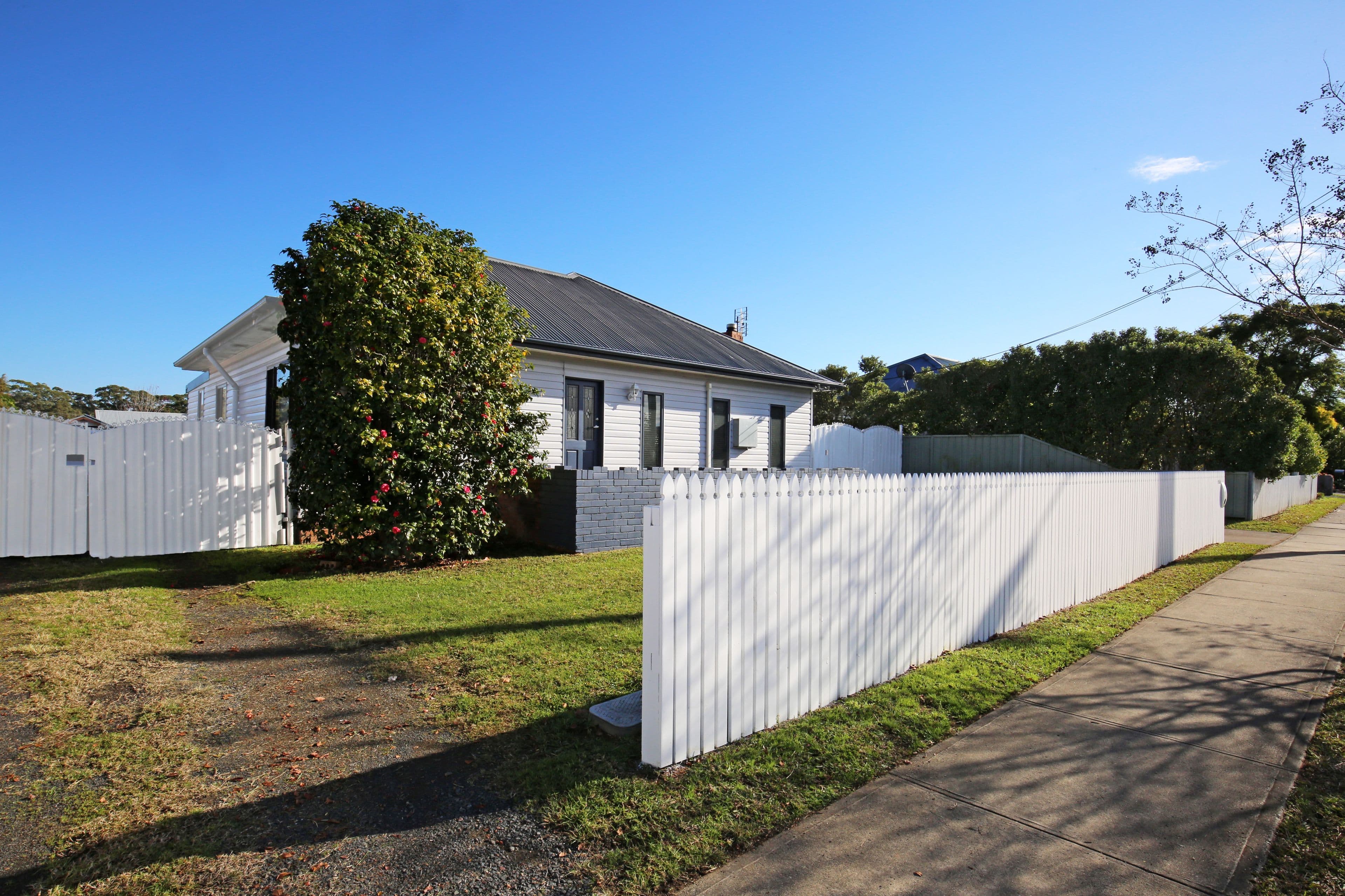 155 Kinghorne Street, Nowra - Image 1