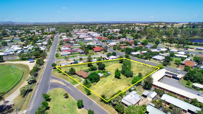 209 Main Street, Rutherglen VIC 3685, Rutherglen - Image 1