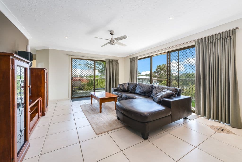 19 Parr Street, Biggera Waters QLD 4216, Biggera Waters - Thumbnail 3