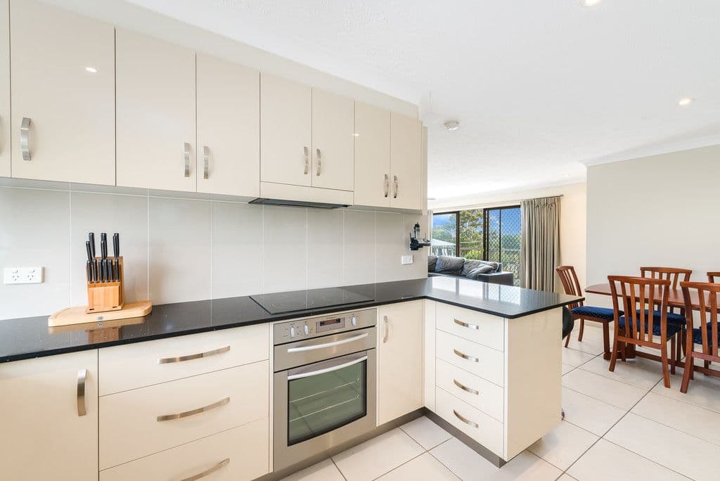 19 Parr Street, Biggera Waters QLD 4216, Biggera Waters - Thumbnail 6