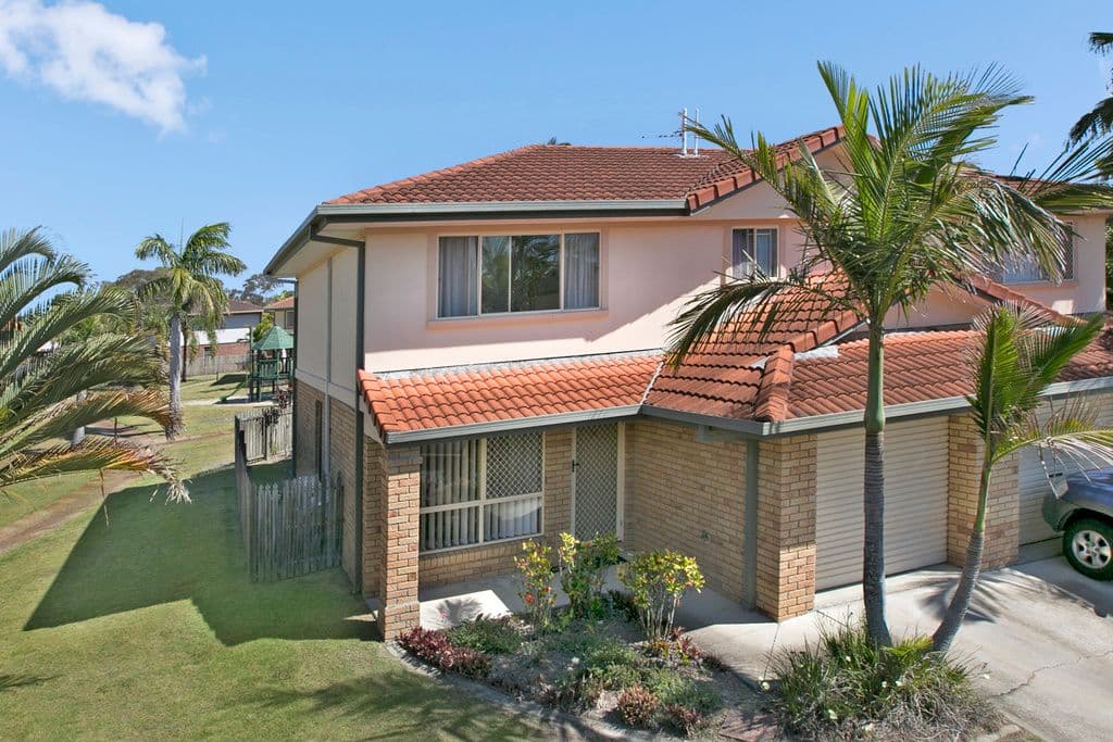 9 Bayside Court, THORNESIDE QLD 4158, Thorneside - Thumbnail 2
