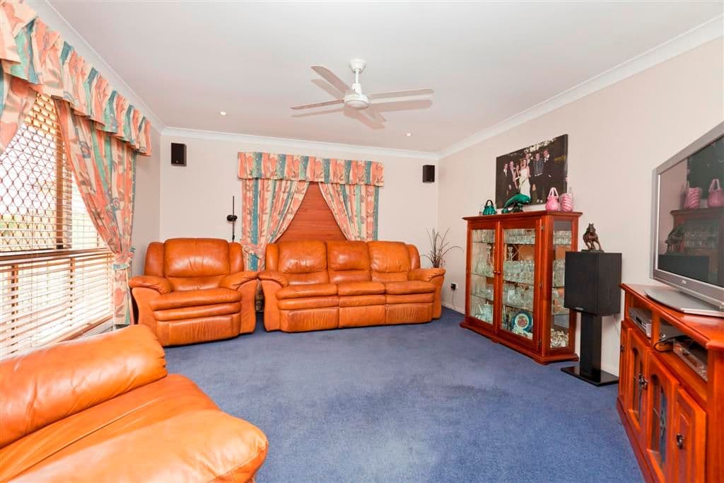 73 Collingwood Road, BIRKDALE QLD 4159, Birkdale - Thumbnail 2