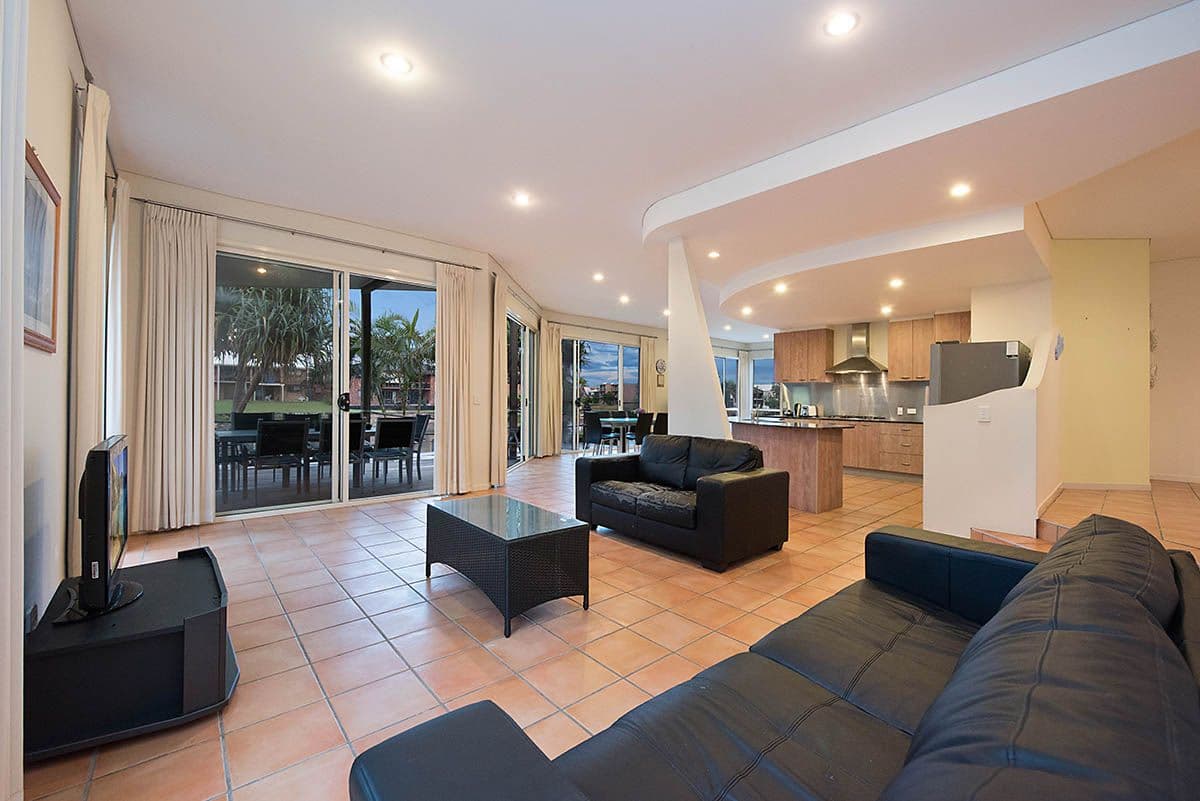 15 Moondarra Crescent, Mooloolaba QLD 4557, Mooloolaba - Thumbnail 6