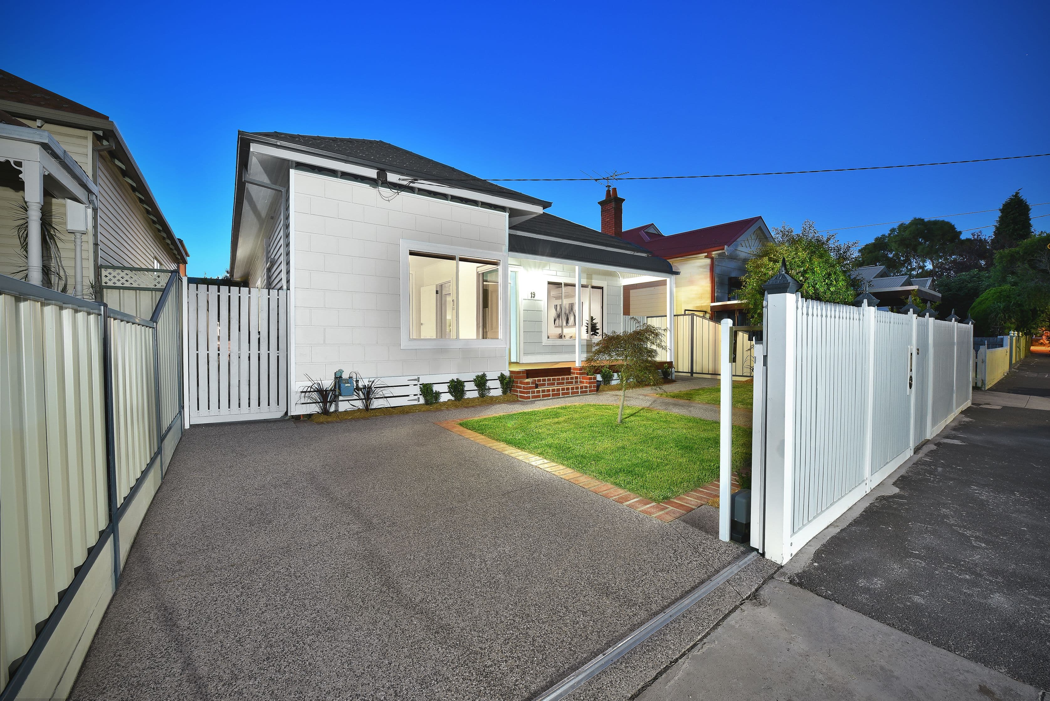 19 Audley Street, Coburg VIC 3058, Coburg - Thumbnail 2