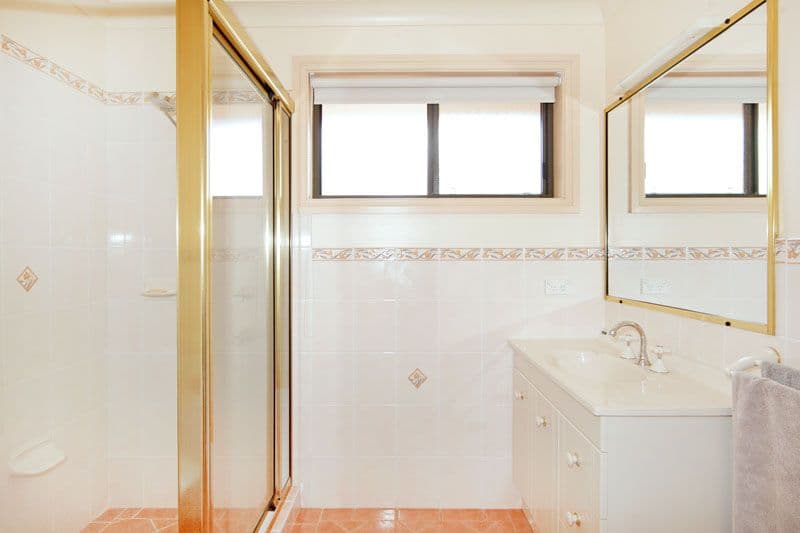 1 Stornaway Crescent, BERKELEY VALE NSW 2261, Berkeley Vale - Thumbnail 7