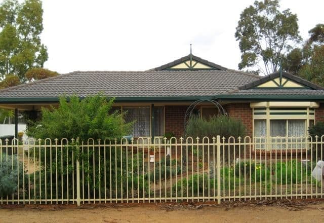 70 Edith Terrace, BALAKLAVA SA 5461, Balaklava - Image 1