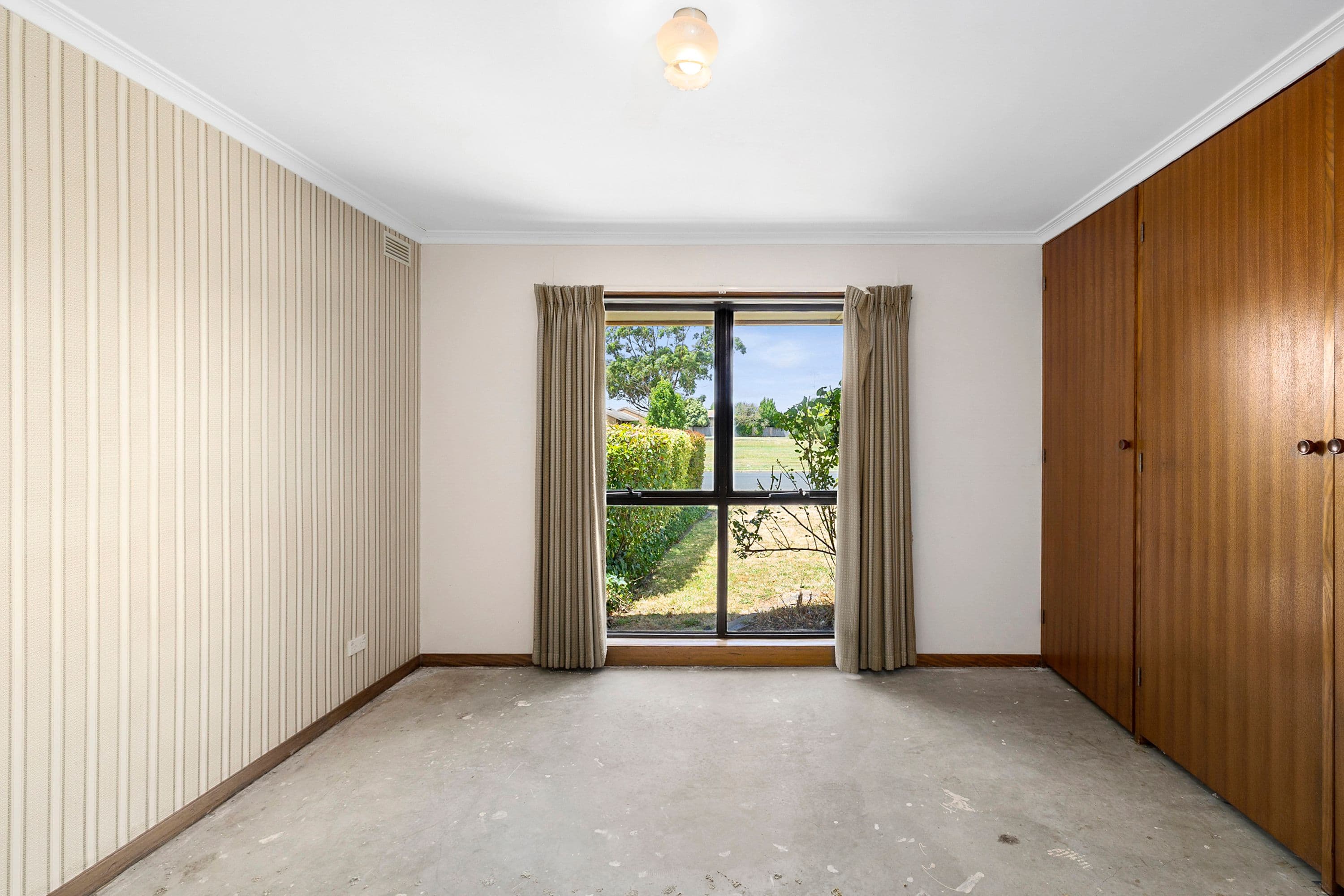 13 Shaw Avenue, Wendouree VIC 3355, Wendouree - Thumbnail 8