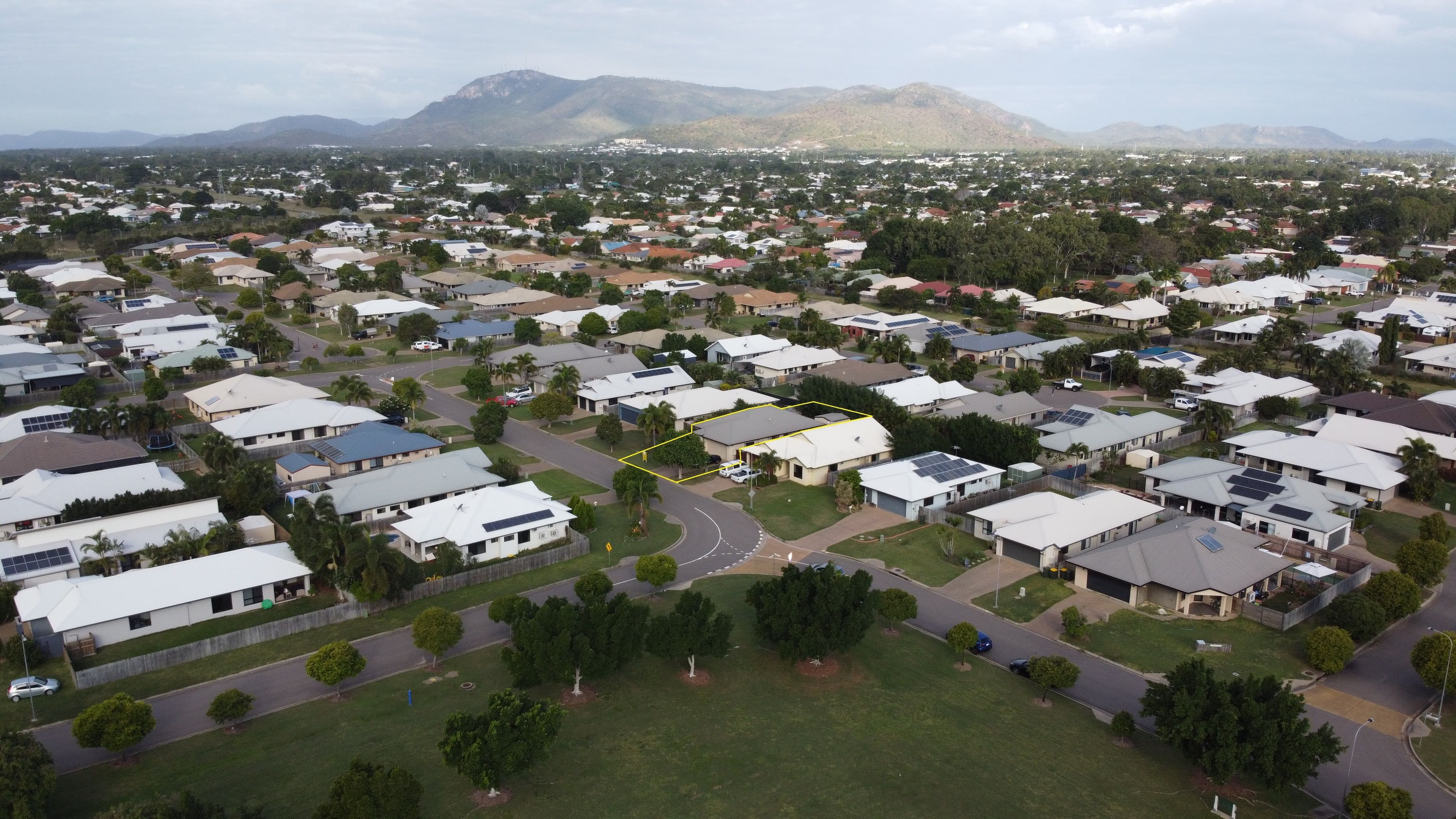 9 Chesterton Court, Kirwan QLD 4817, Kirwan - Thumbnail 2