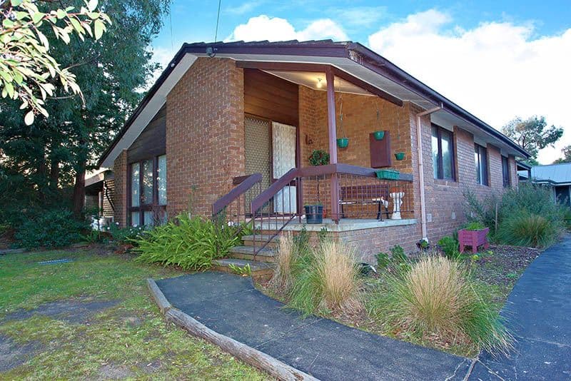 4/11 Linden Avenue, Ivanhoe, Ivanhoe - Image 1
