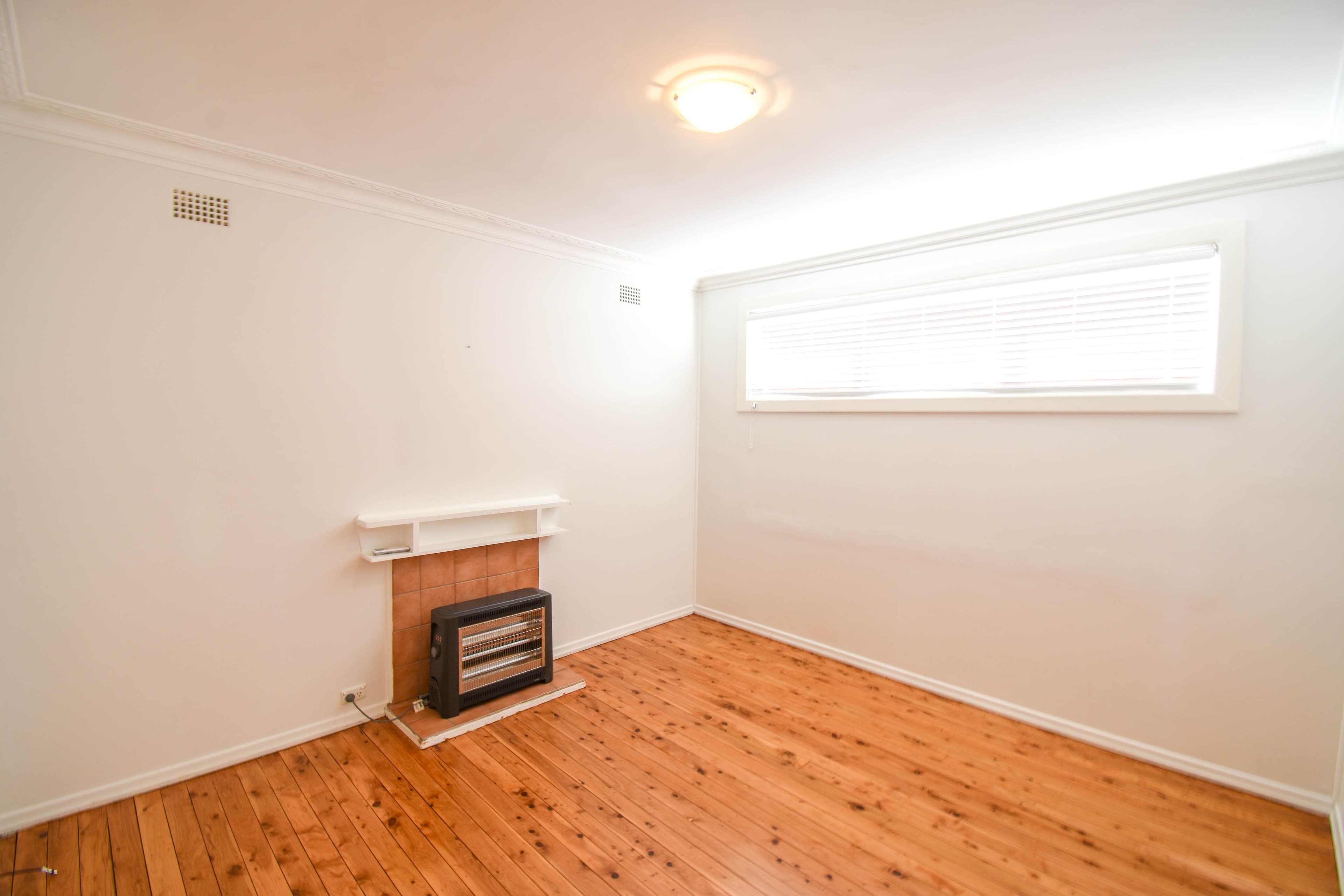 73 Commonwealth Street, West Bathurst NSW 2795, West Bathurst - Thumbnail 3