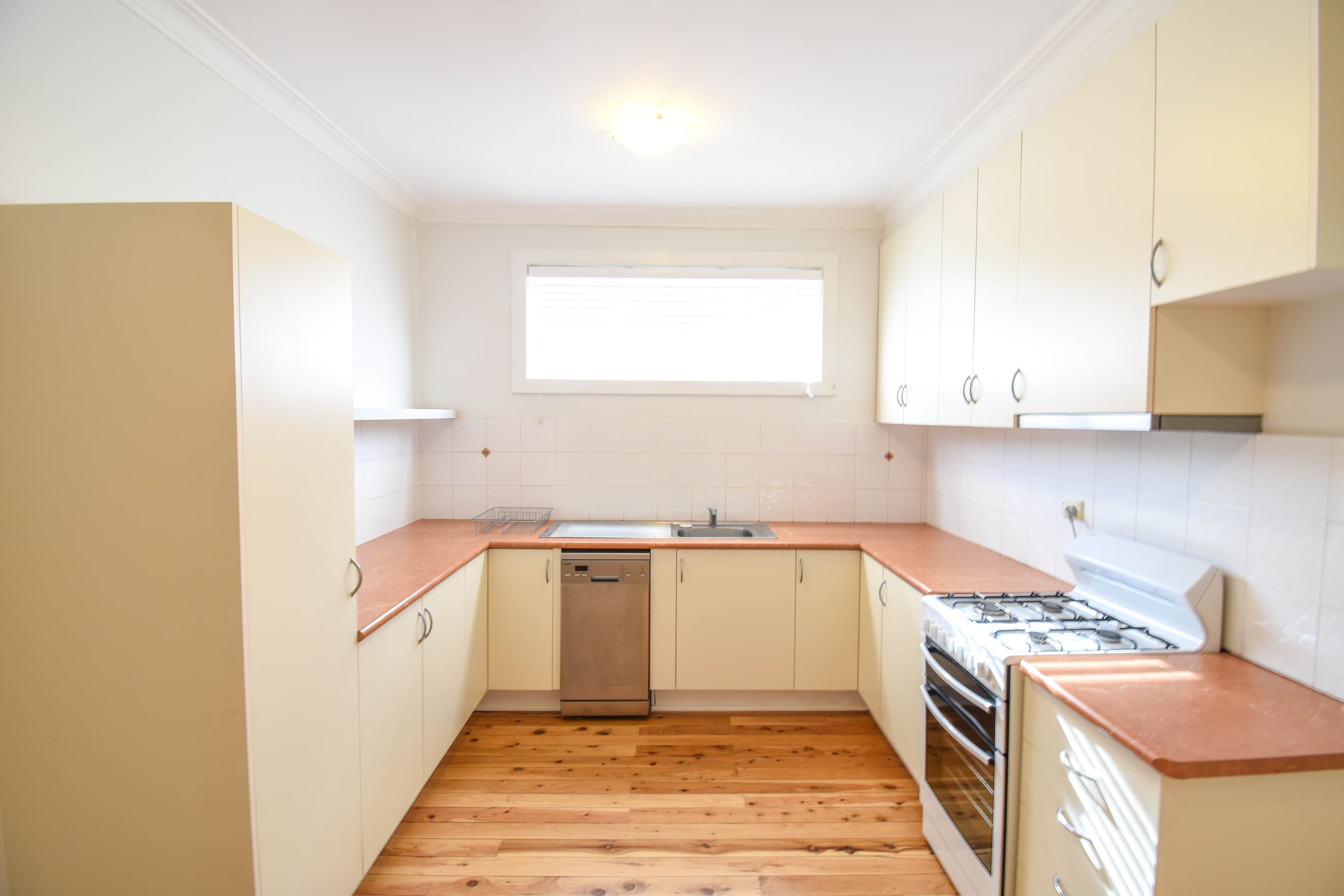 73 Commonwealth Street, West Bathurst NSW 2795, West Bathurst - Thumbnail 4