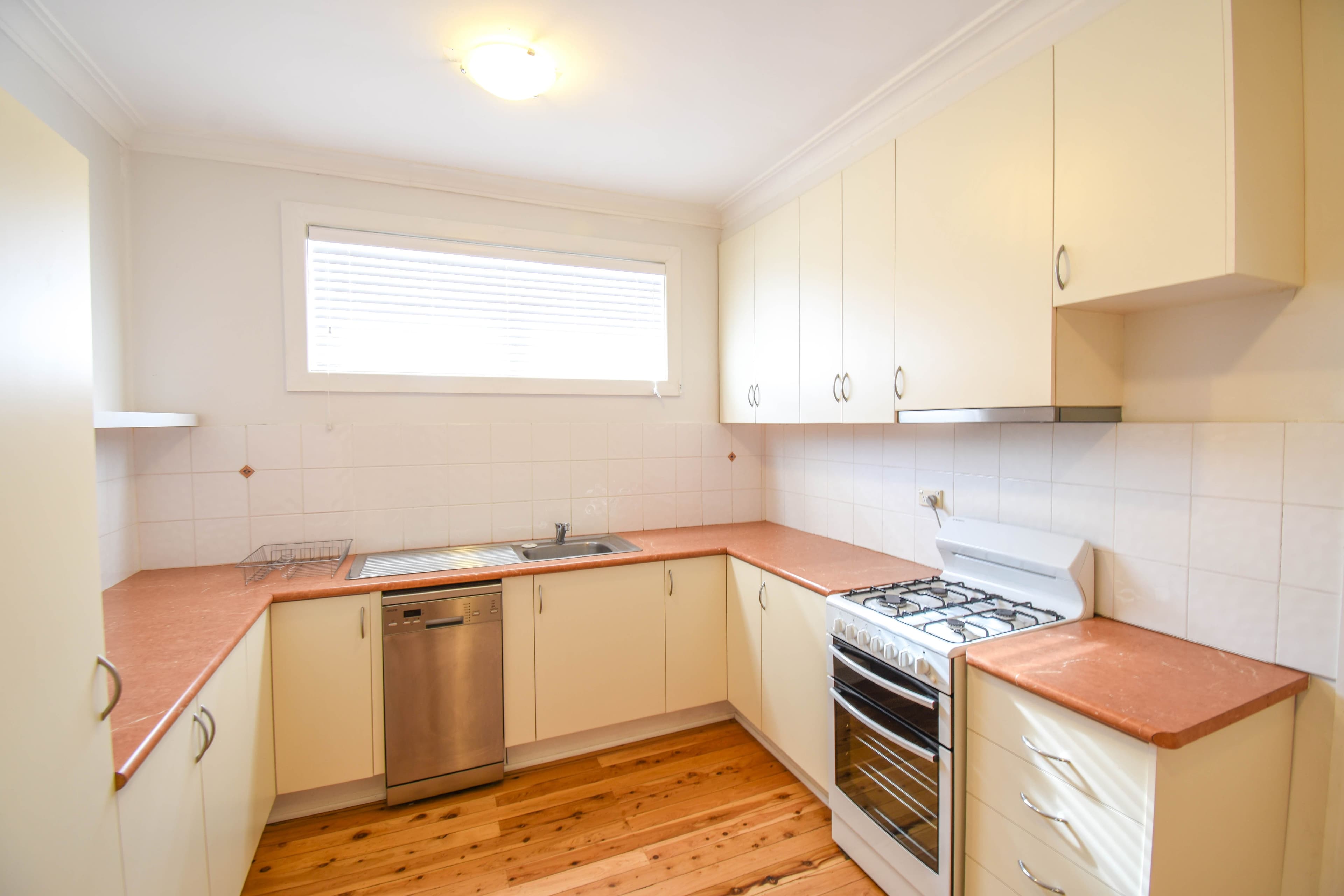 73 Commonwealth Street, West Bathurst NSW 2795, West Bathurst - Thumbnail 5