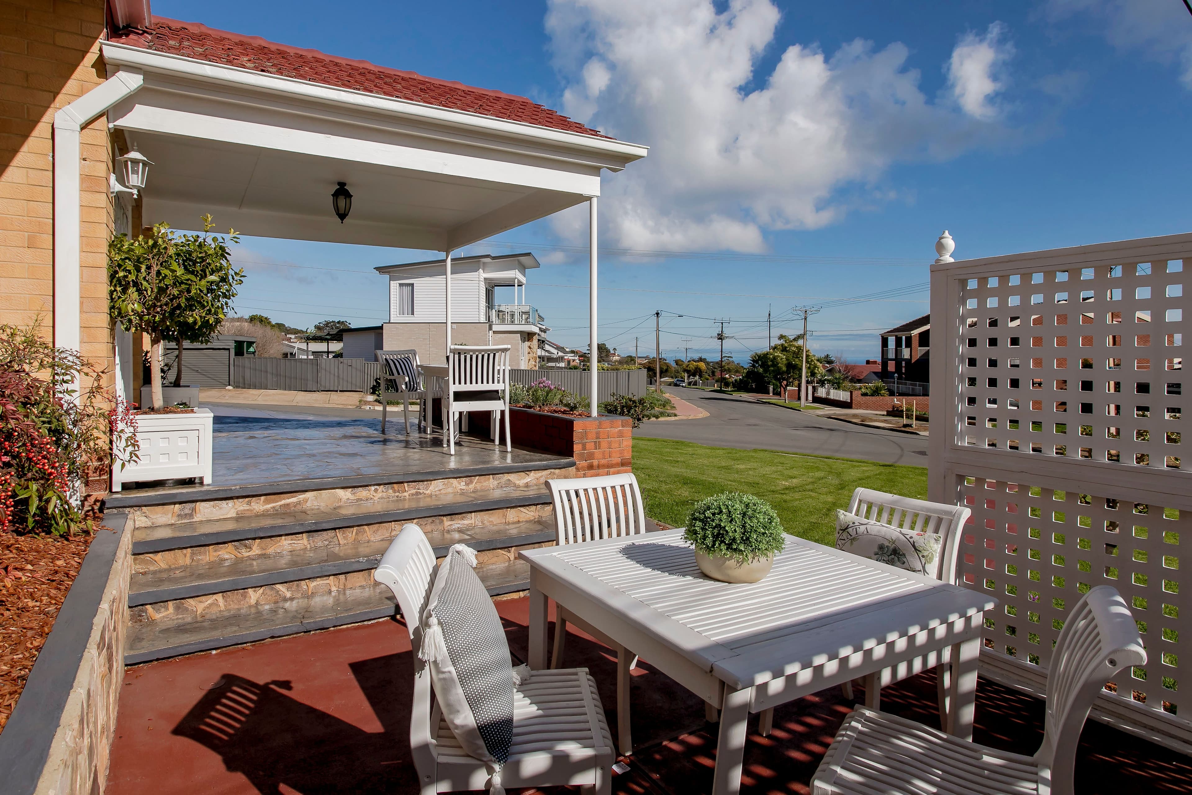 11 Keen Avenue, Seaview Downs SA 5049, Seaview Downs - Thumbnail 2