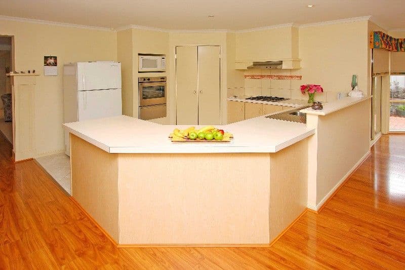 30 Wellington Drive, HILLSIDE VIC 3037, Hillside - Thumbnail 2