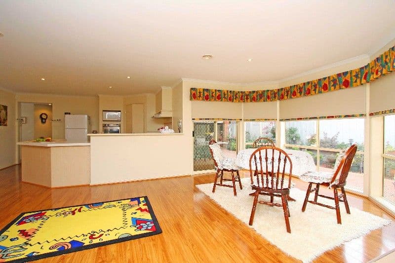 30 Wellington Drive, HILLSIDE VIC 3037, Hillside - Thumbnail 4