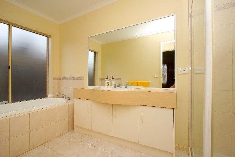 30 Wellington Drive, HILLSIDE VIC 3037, Hillside - Thumbnail 6