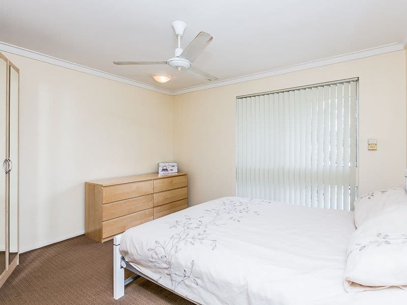 55 Warburton Avenue, PADBURY WA 6025, Padbury - Thumbnail 4