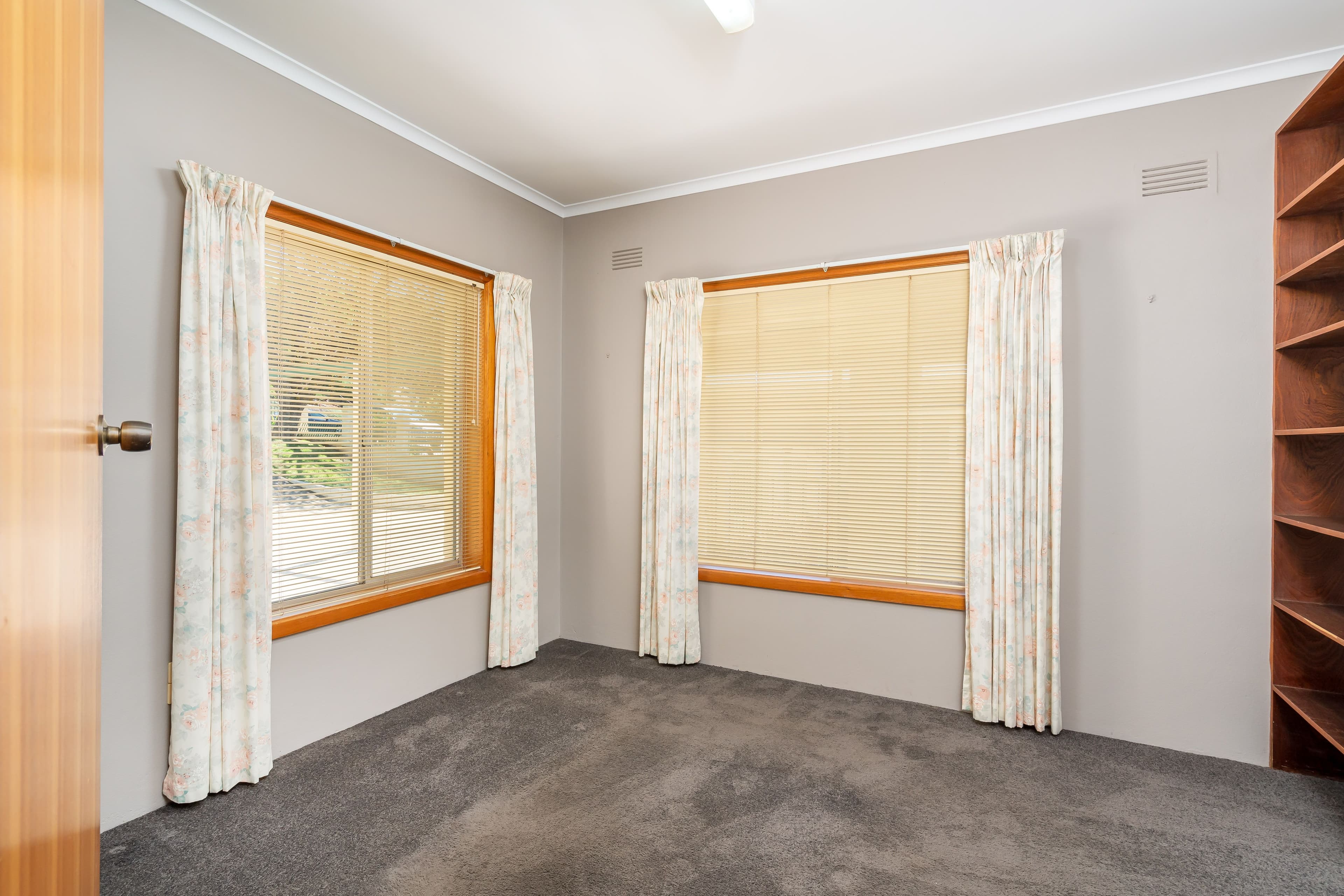 11 Bellevue Parade, Kooringal NSW 2650, Kooringal - Thumbnail 7