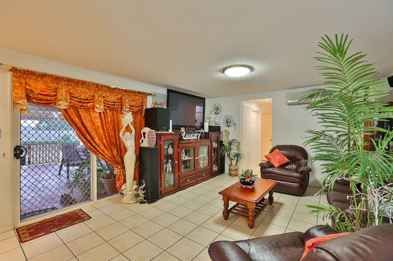 10 Macrossan Street, Cranley QLD 4350, Cranley - Thumbnail 4
