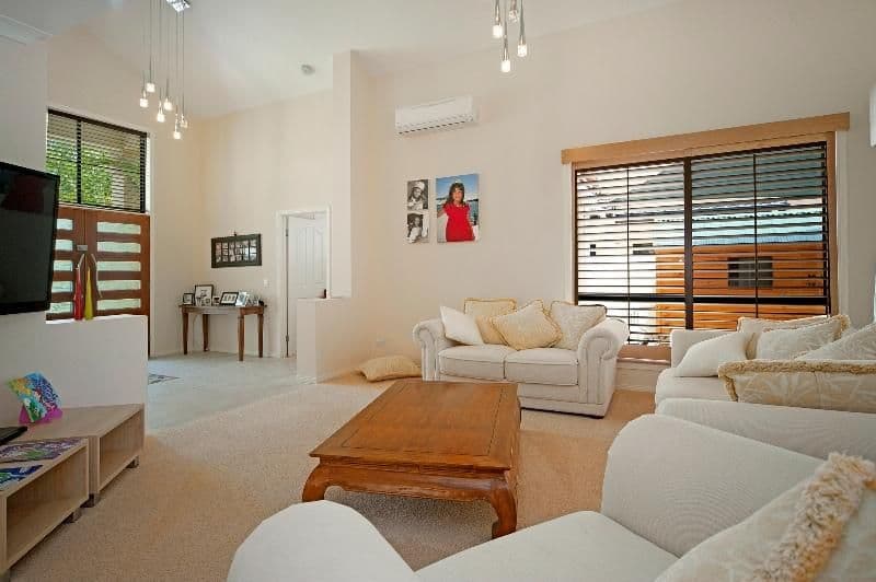 19 Calmwater Crescent, Oyster Cove, HOPE ISLAND QLD 4212, Hope Island - Thumbnail 4