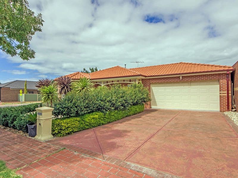 1 Kemerton Close, Point Cook VIC 3030, Point Cook - Image 1