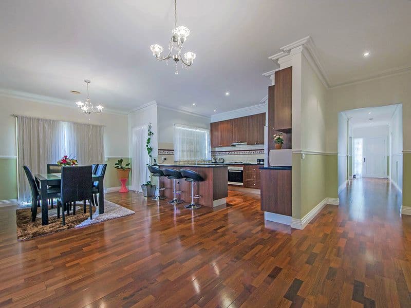 1 Kemerton Close, Point Cook VIC 3030, Point Cook - Thumbnail 4