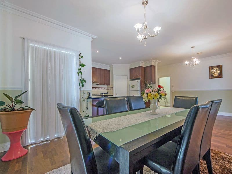 1 Kemerton Close, Point Cook VIC 3030, Point Cook - Thumbnail 6