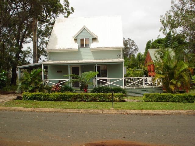 90 Treasure Island Avenue, KARRAGARRA ISLAND QLD 4184, Karragarra Island - Image 1
