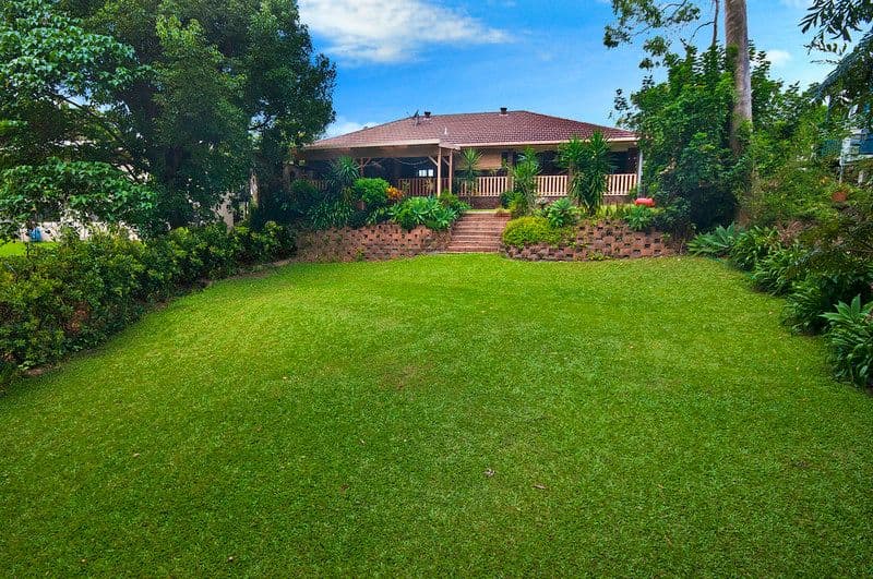 187 Simpsons Road, ELANORA QLD 4221, Elanora - Thumbnail 2