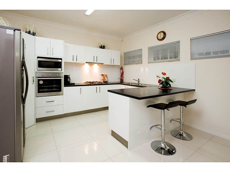 67 Macaulay Street, COORPAROO QLD 4151, Coorparoo - Thumbnail 6