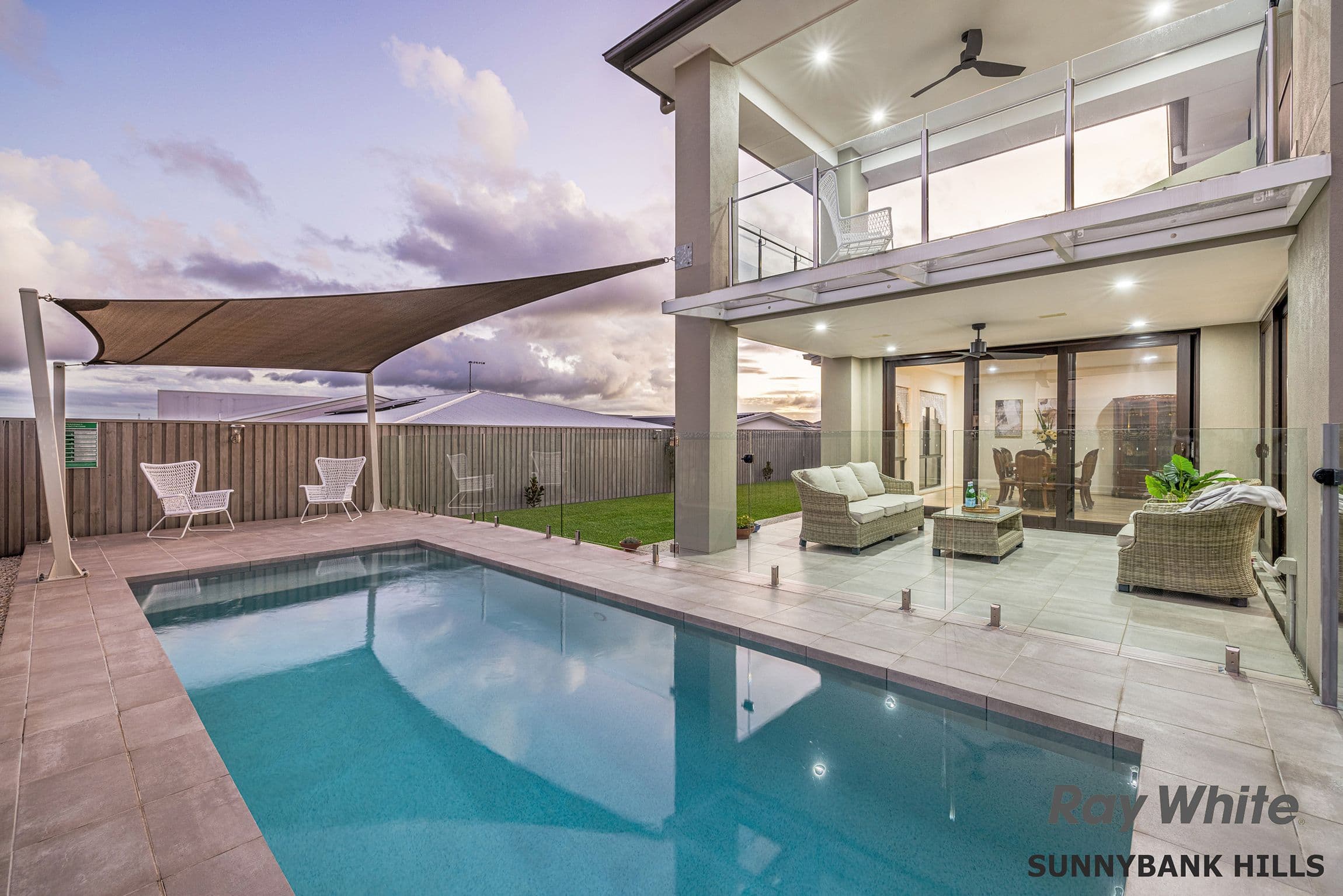 6 Southview Crescent, Carindale QLD 4152, Carindale - Thumbnail 2