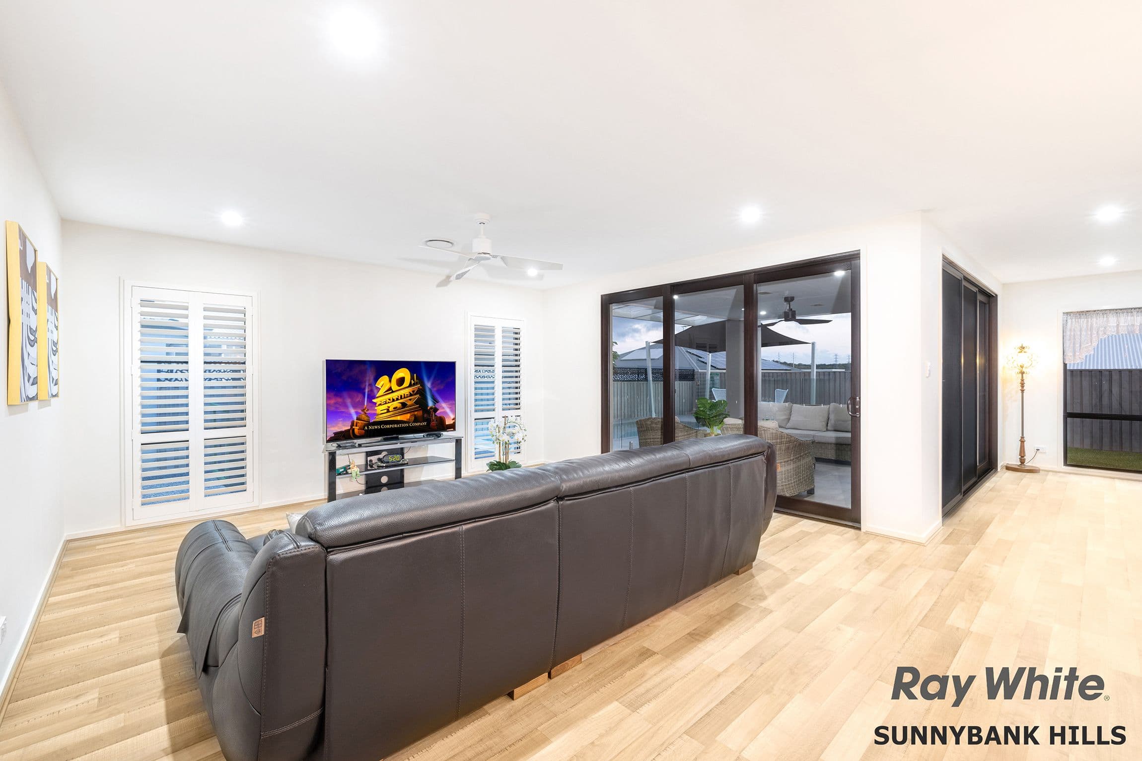 6 Southview Crescent, Carindale QLD 4152, Carindale - Thumbnail 5