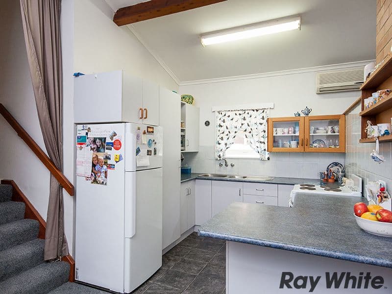 10 Allambic Street, The Gap QLD 4061, The Gap - Thumbnail 3
