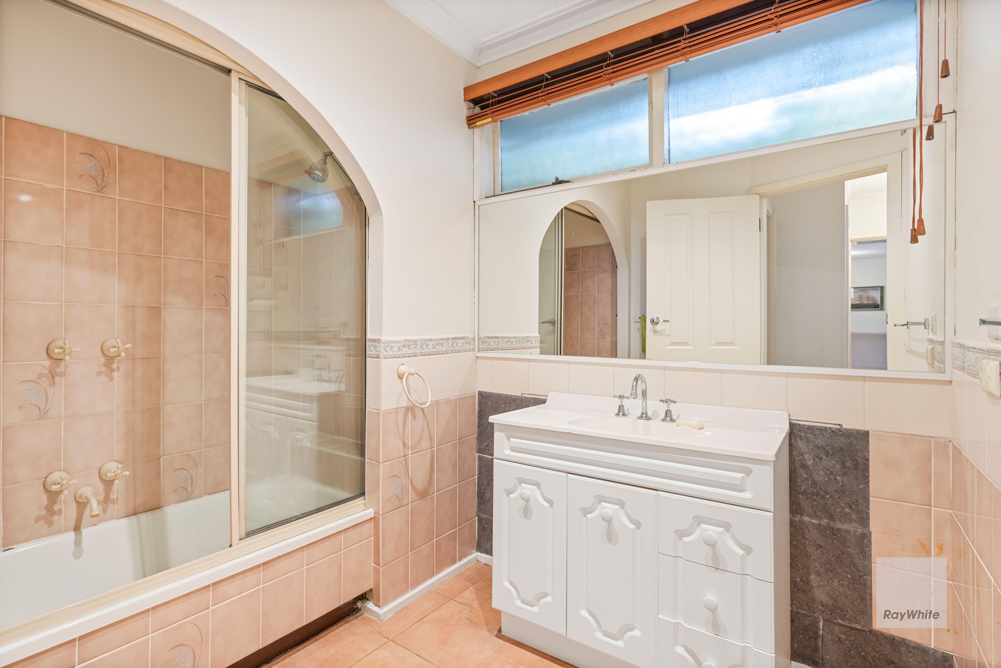 4 Regent Place, Bundoora VIC 3083, Bundoora - Thumbnail 8