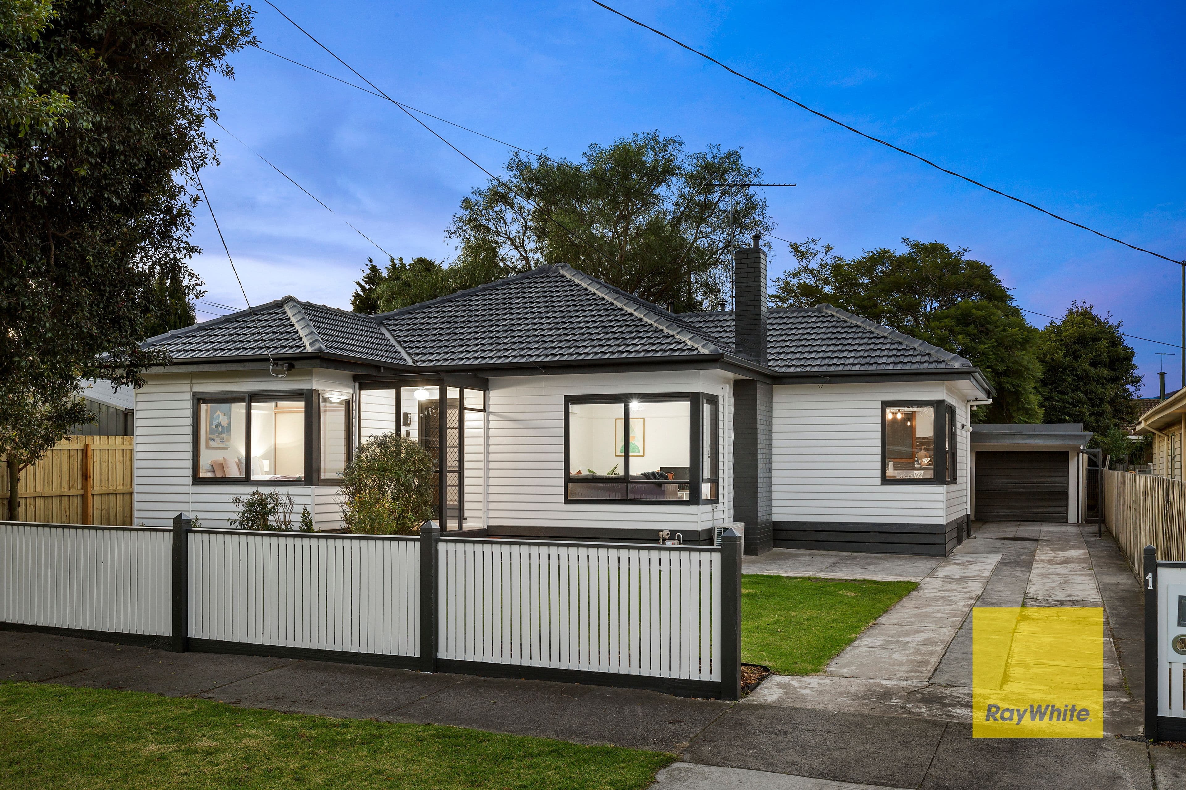 1 Hickey Street, Whittington VIC 3219, Whittington - Thumbnail 2