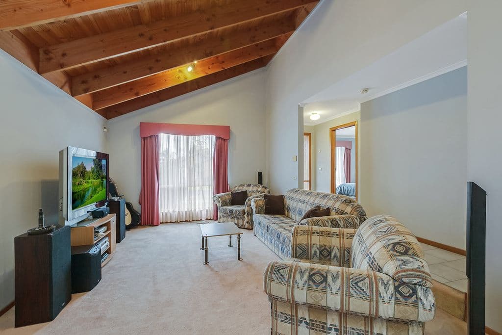 26 Sieben Close, MILL PARK VIC 3082, Mill Park - Thumbnail 5