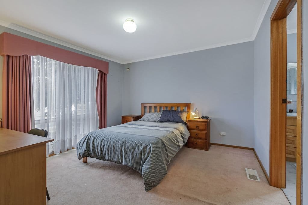 26 Sieben Close, MILL PARK VIC 3082, Mill Park - Thumbnail 6