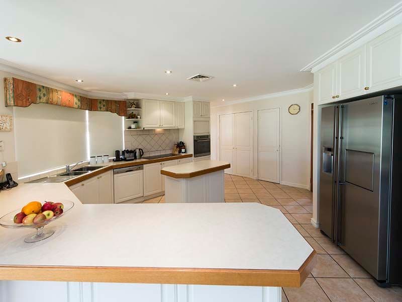 55 Central Park Avenue, CANNING VALE WA 6155, Canning Vale - Thumbnail 3