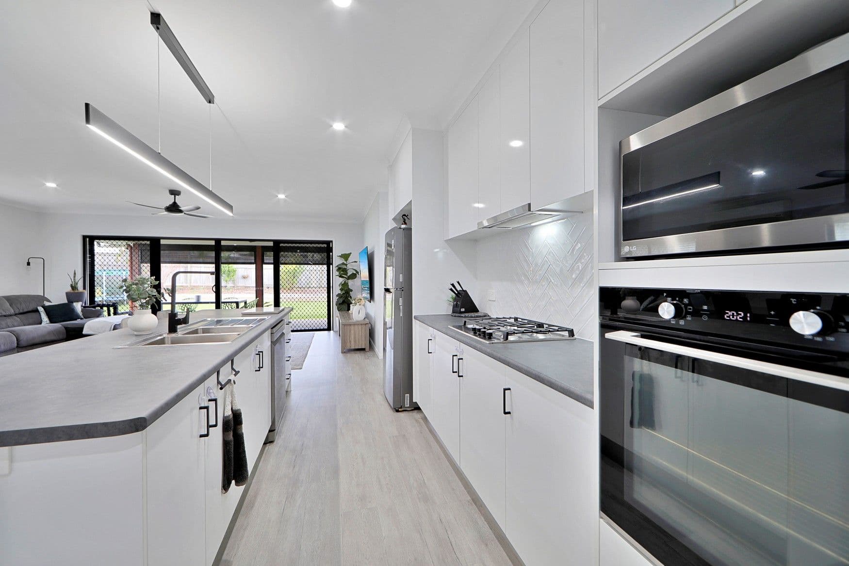 8 Drift Street, Bargara QLD 4670, Bargara - Thumbnail 5