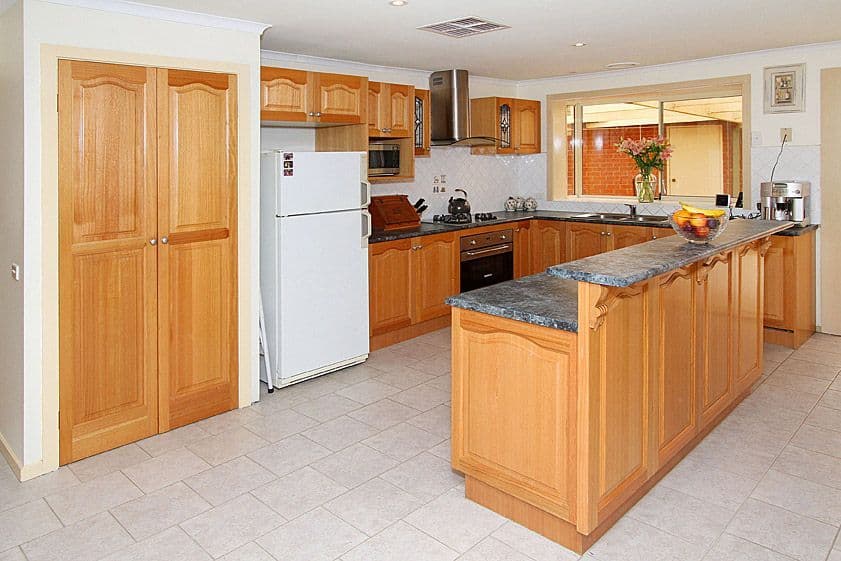 8 Hope Court, MILL PARK VIC 3082, Mill Park - Thumbnail 2