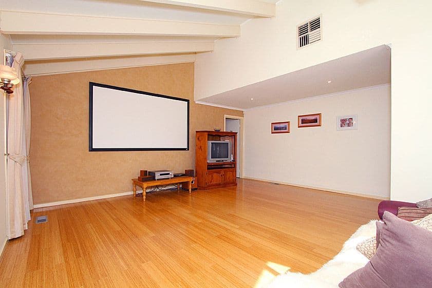 8 Hope Court, MILL PARK VIC 3082, Mill Park - Thumbnail 8