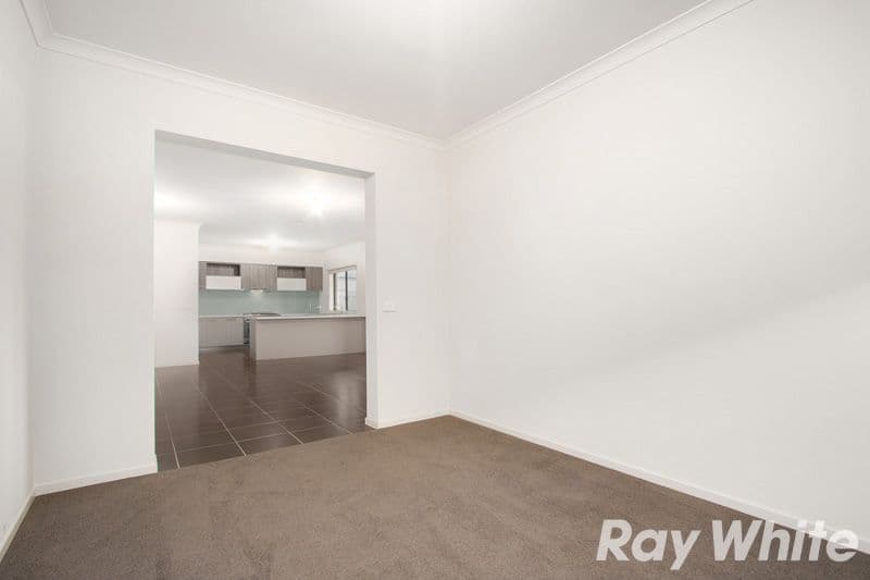 117 Livingstone Boulevard, Pakenham VIC 3810, Pakenham - Thumbnail 8