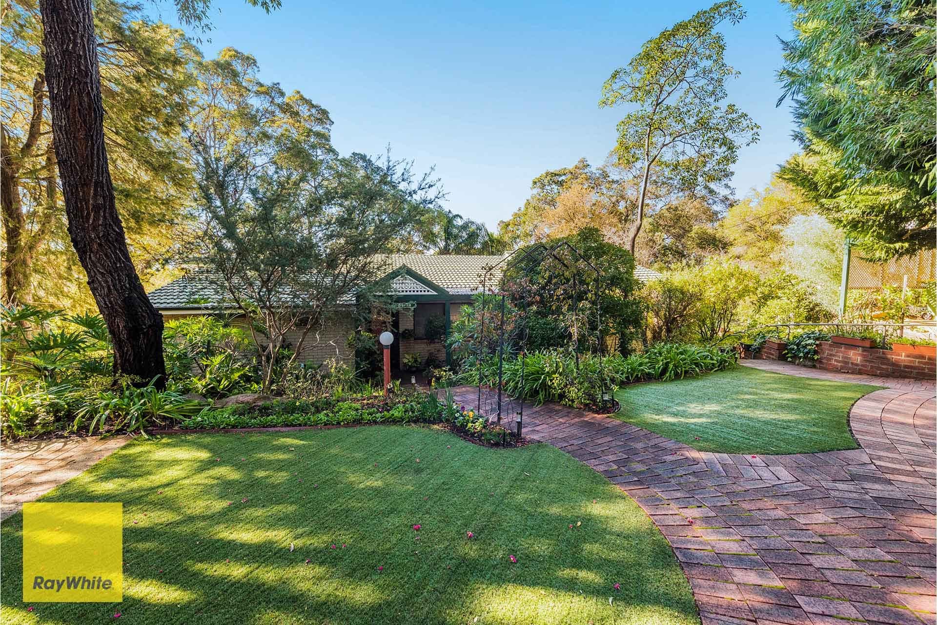 6 Echo Road, Kalamunda WA 6076, Kalamunda - Thumbnail 2