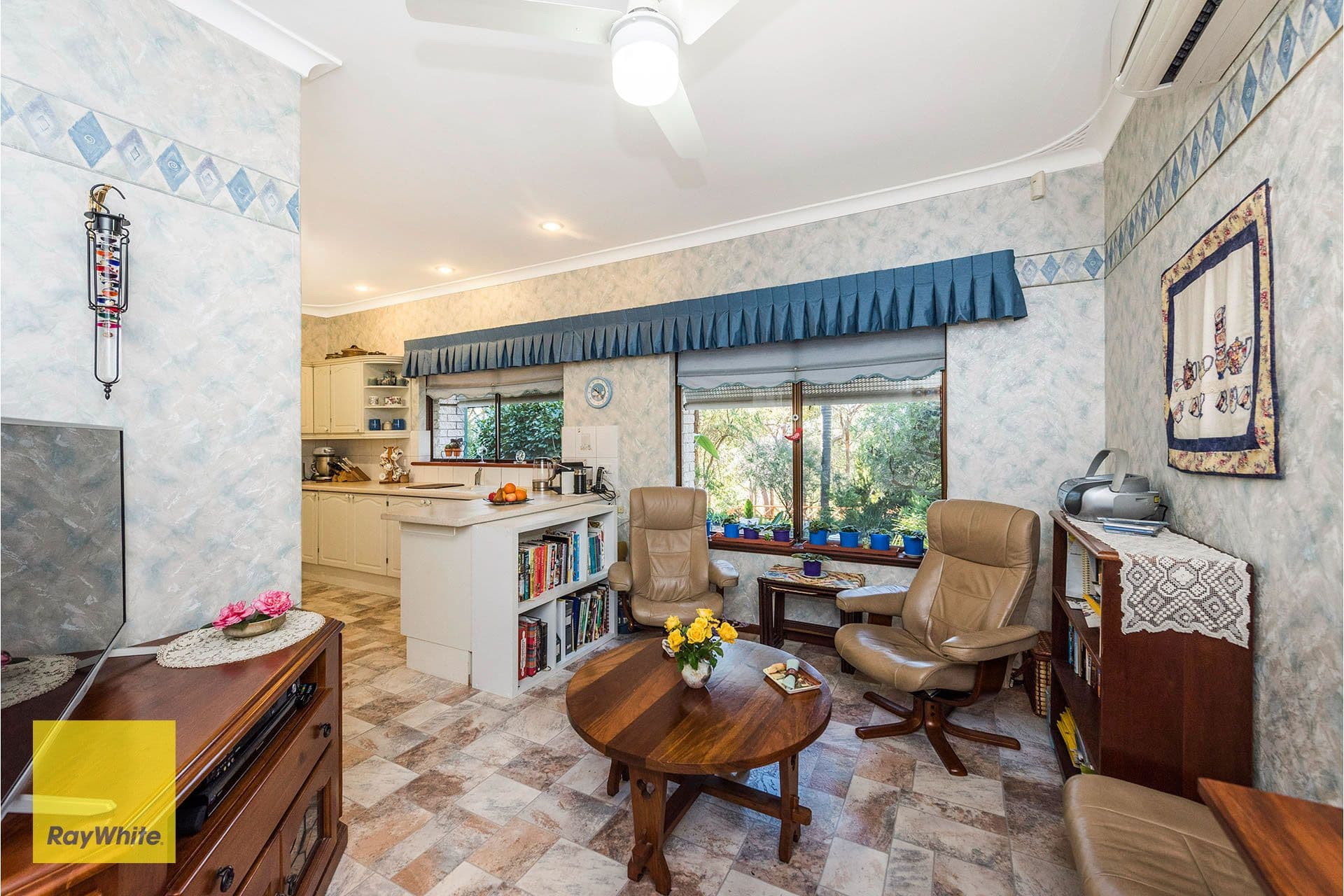 6 Echo Road, Kalamunda WA 6076, Kalamunda - Thumbnail 8