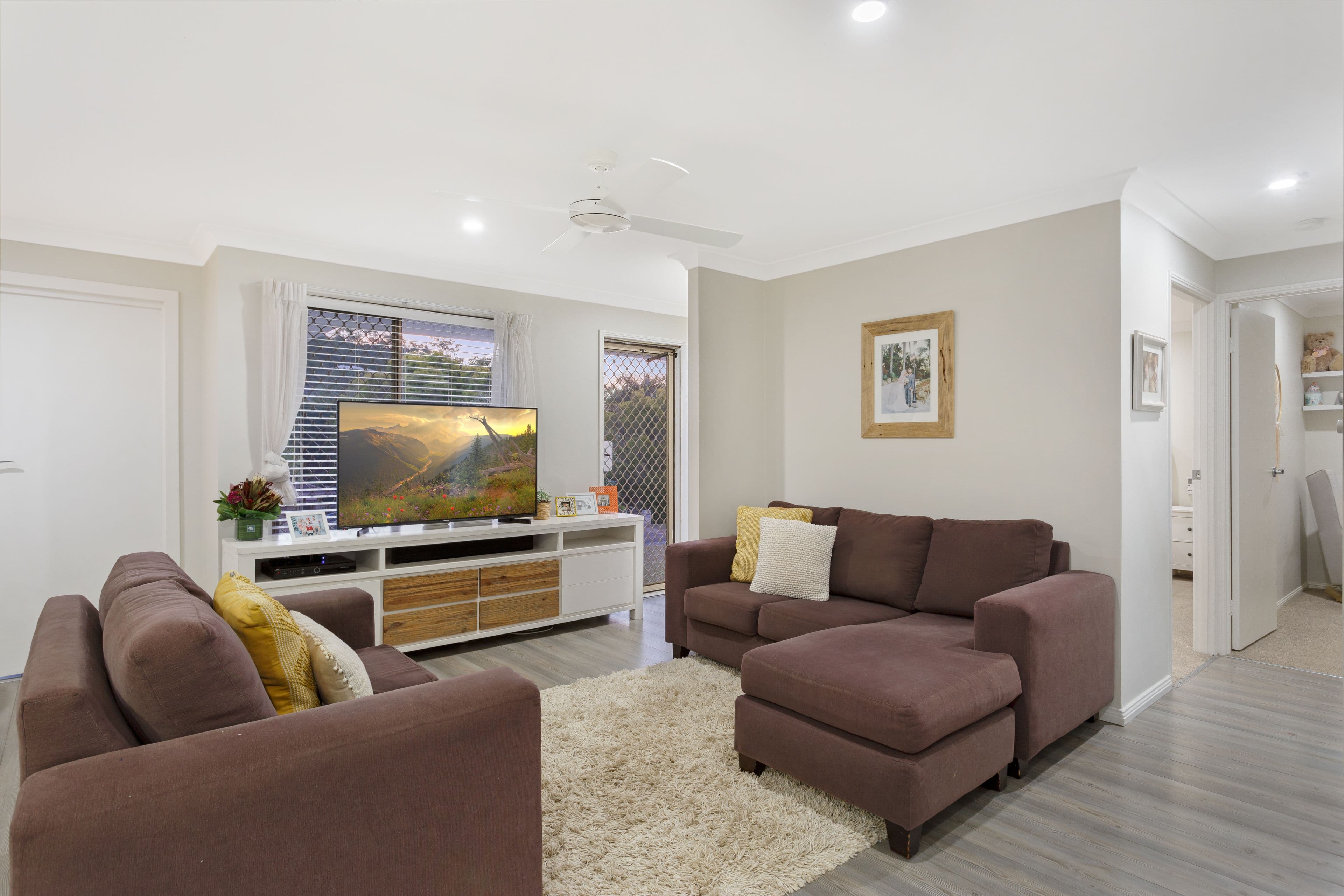 20 Dawnann Court, Carrara QLD 4211, Carrara - Thumbnail 4