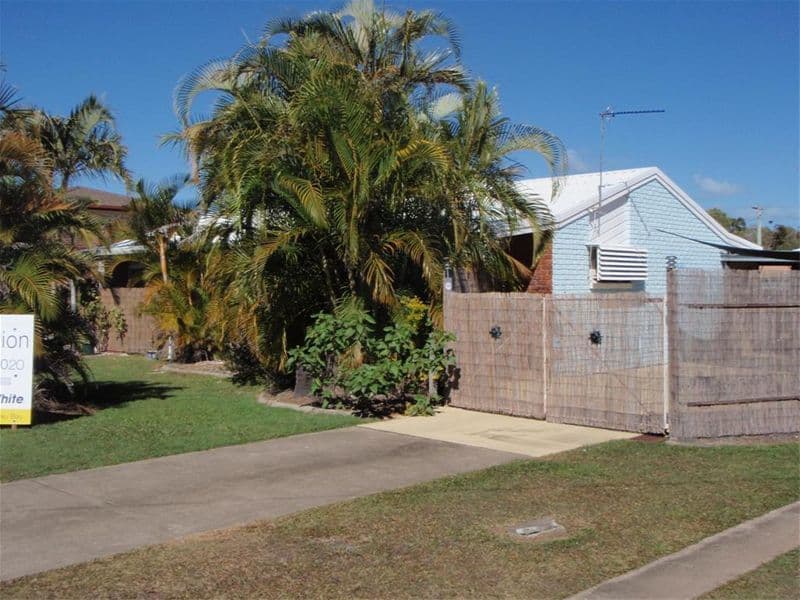 27 Kuruman Street, SCARNESS QLD 4655, Scarness - Image 1