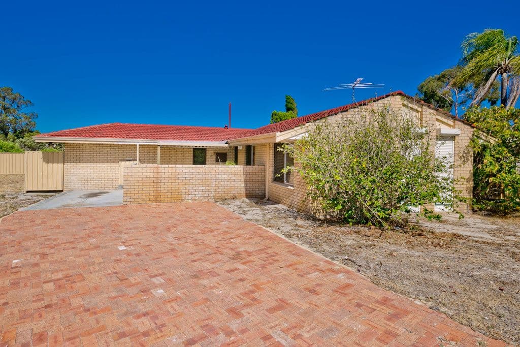 16 Rokebury Way, Morley WA 6062, Morley - Image 1