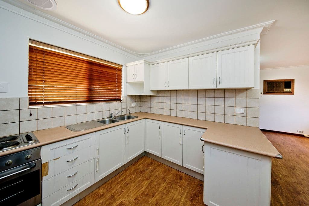 16 Rokebury Way, Morley WA 6062, Morley - Thumbnail 4