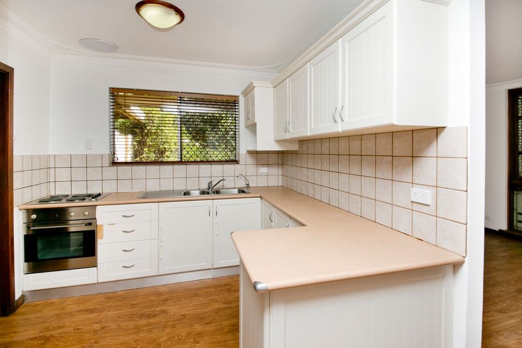 16 Rokebury Way, Morley WA 6062, Morley - Thumbnail 6