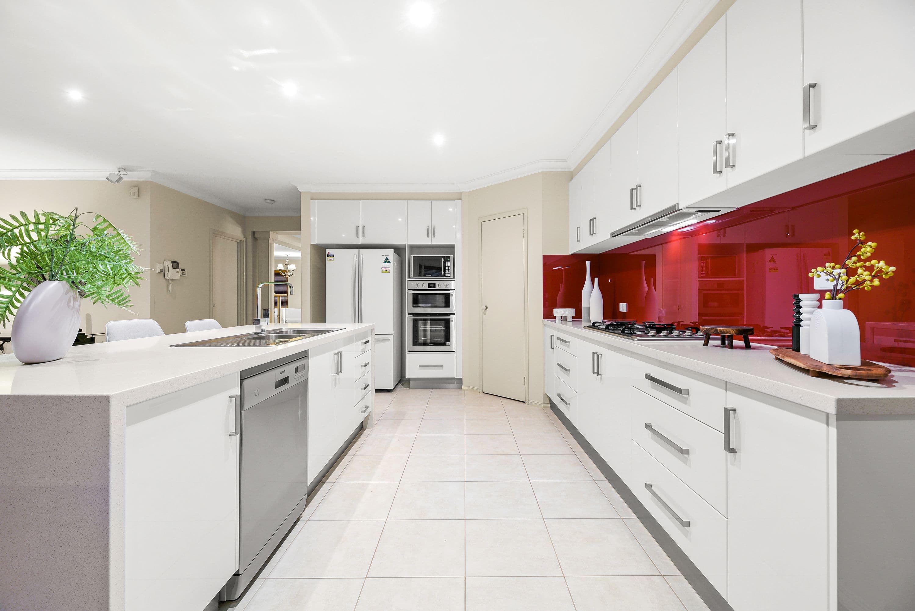 3 Margaret Gray Close, Glen Waverley VIC 3150, Glen Waverley - Thumbnail 6